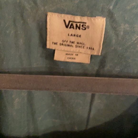 VANS men’s tank (Size Large) - Picture 3 of 3